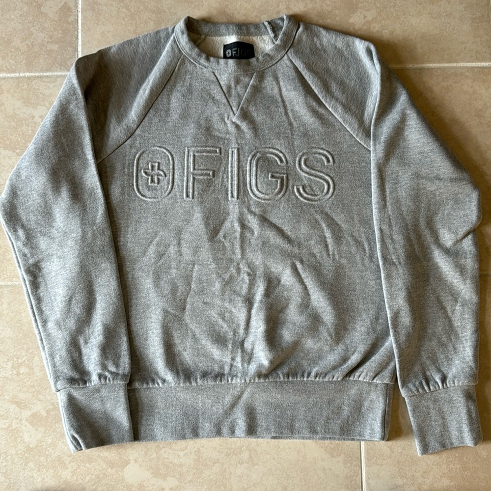 Figs Sweatshirt and Underscrub